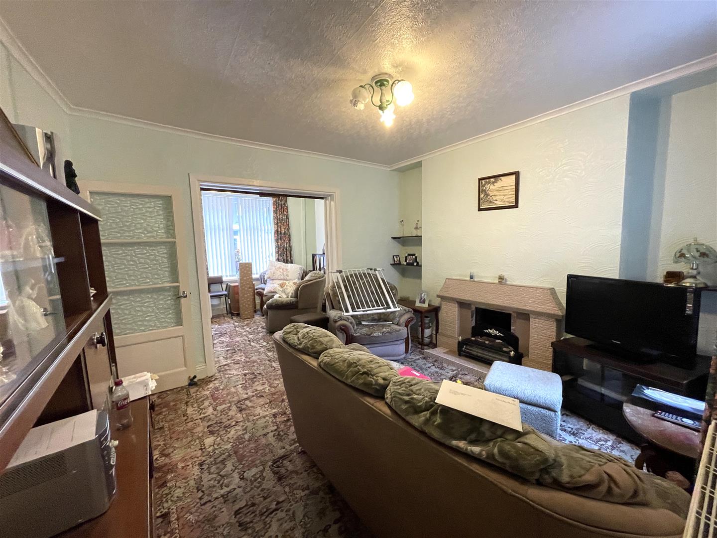 4 Bedroom House Mid Terrace Cadwaladr Street, Mountain Ash Durbin & Co